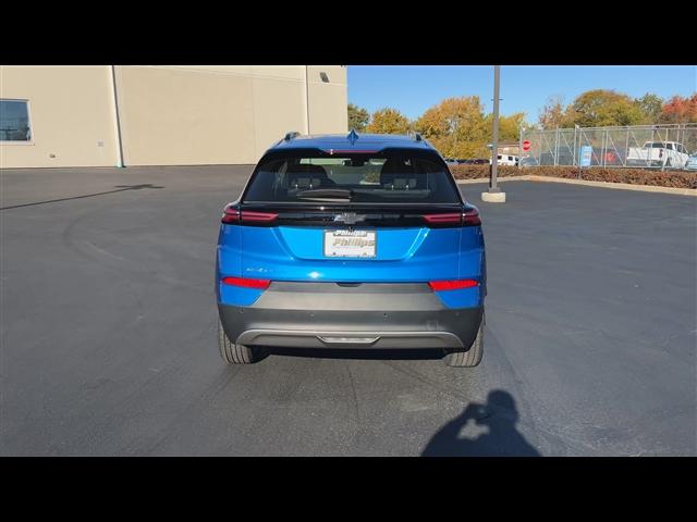 used 2023 Chevrolet Bolt EUV car, priced at $20,999