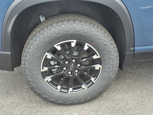 new 2025 Chevrolet Traverse car, priced at $49,895