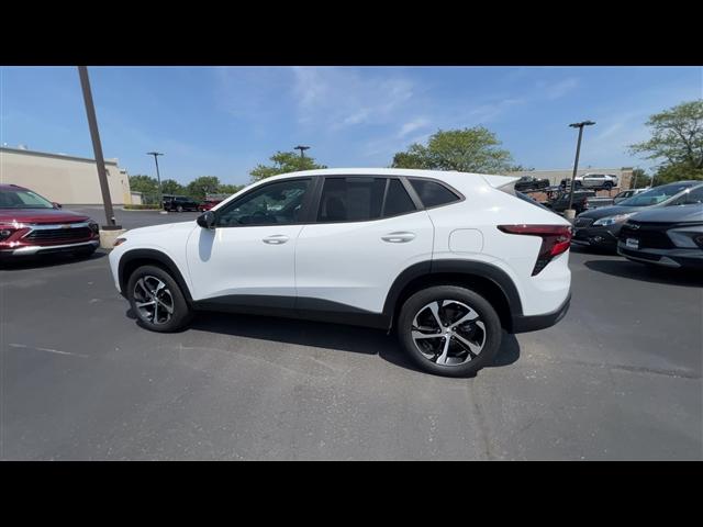 used 2024 Chevrolet Trax car, priced at $21,923