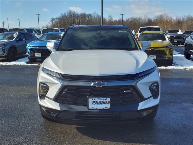 new 2025 Chevrolet Blazer car, priced at $49,192