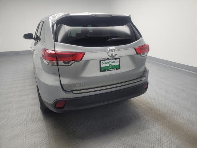 used 2018 Toyota Highlander car, priced at $22,495