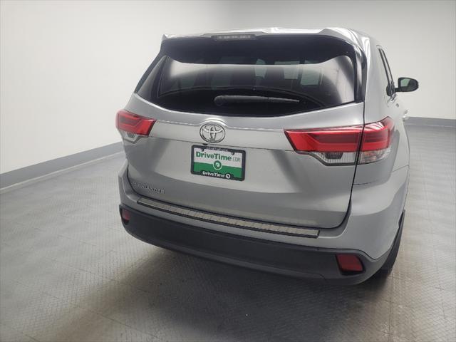 used 2018 Toyota Highlander car, priced at $22,495