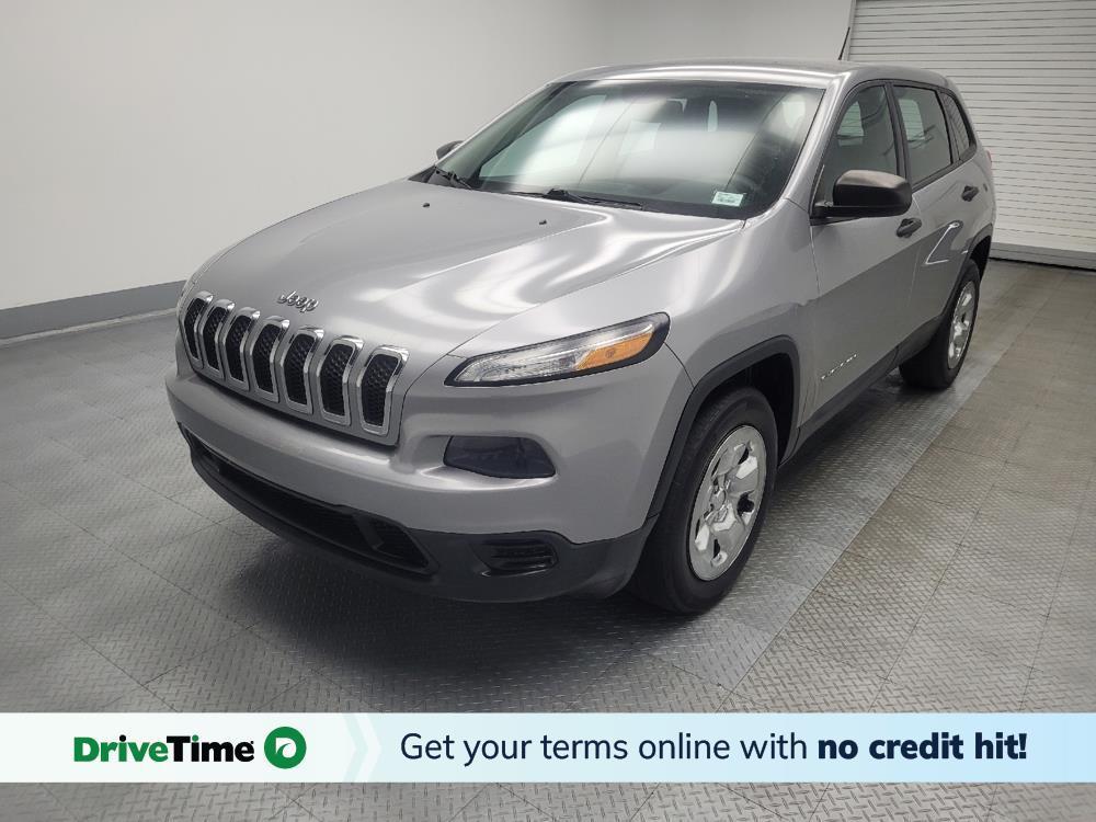 used 2015 Jeep Cherokee car, priced at $13,295