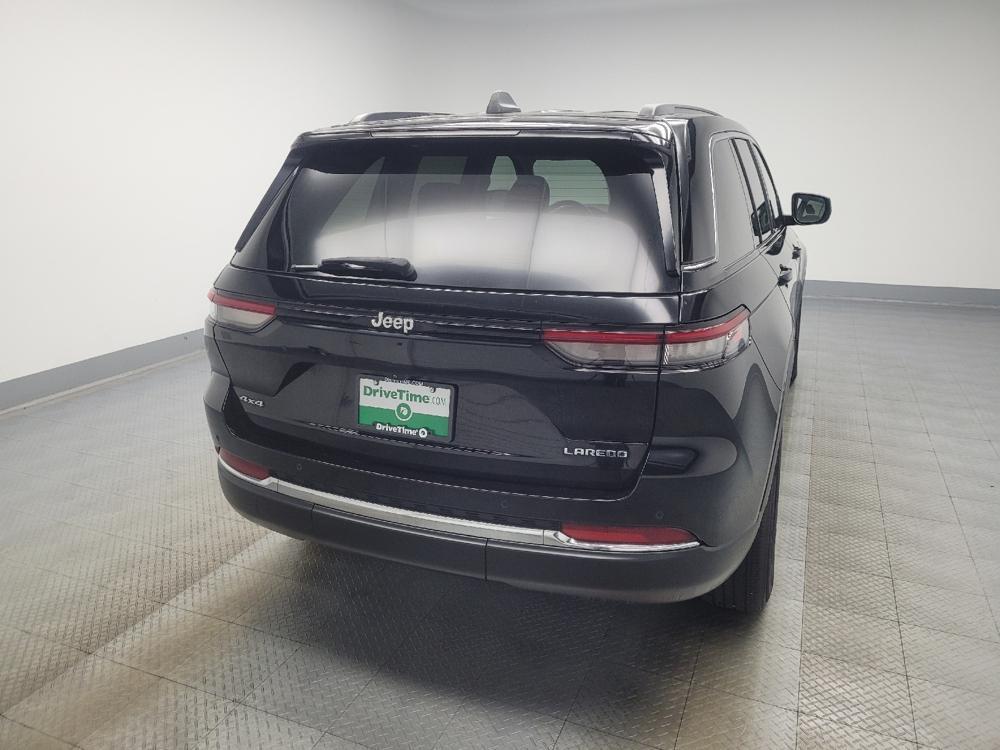 used 2022 Jeep Grand Cherokee car, priced at $28,095