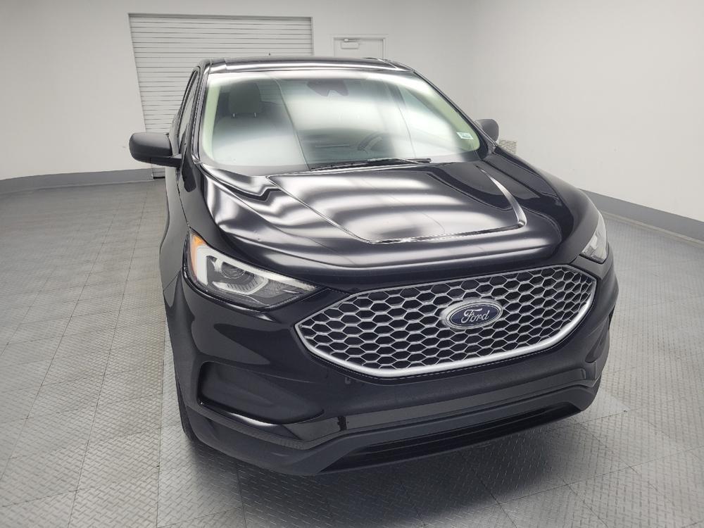 used 2024 Ford Edge car, priced at $21,895