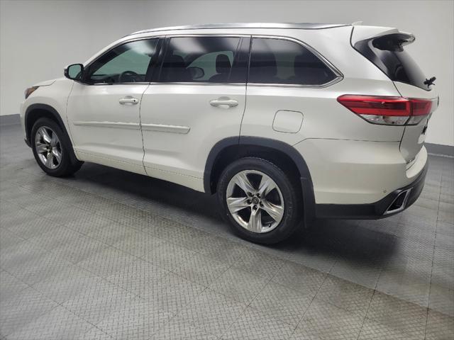 used 2017 Toyota Highlander car, priced at $24,495