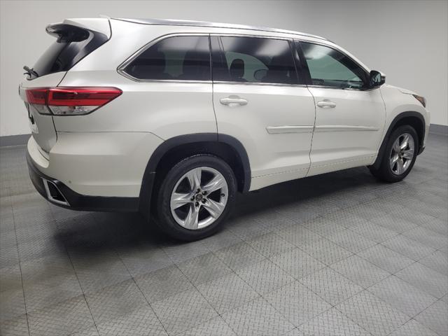 used 2017 Toyota Highlander car, priced at $24,495
