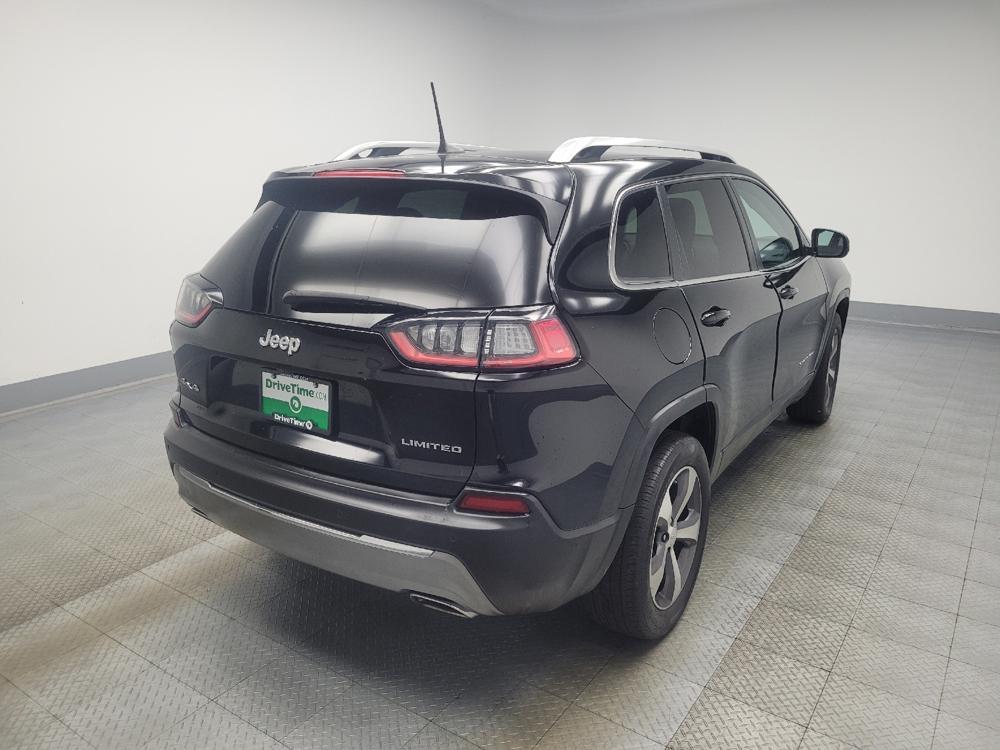used 2021 Jeep Cherokee car, priced at $25,695