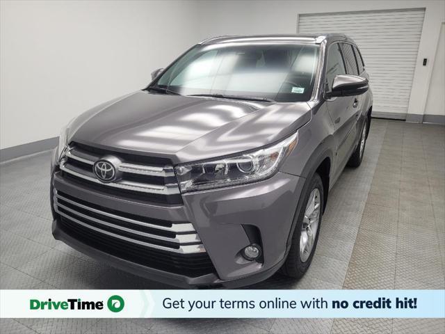 used 2018 Toyota Highlander car, priced at $27,095