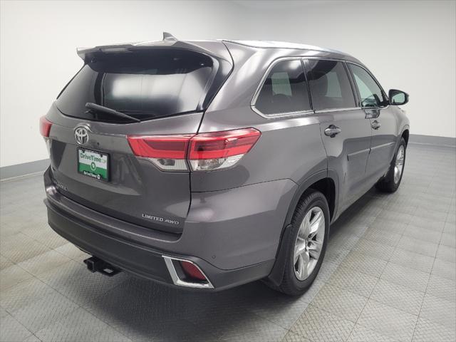 used 2018 Toyota Highlander car, priced at $27,095