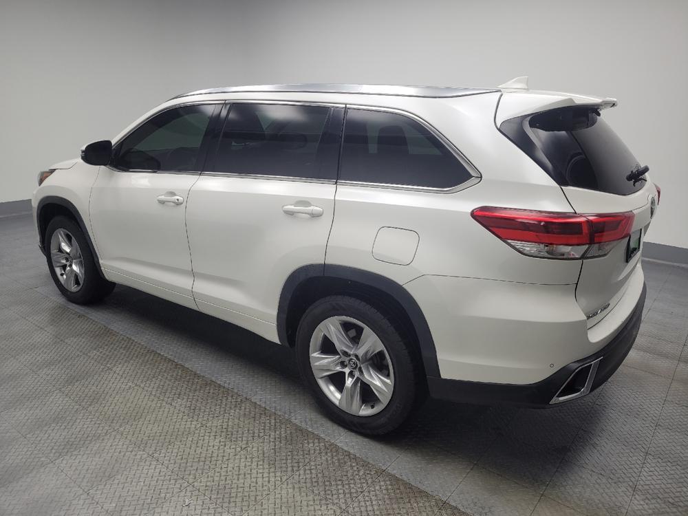 used 2019 Toyota Highlander car, priced at $24,695