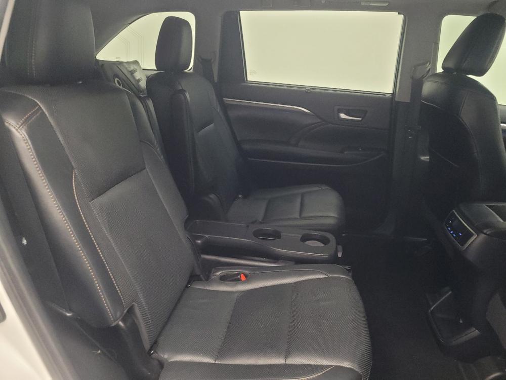used 2019 Toyota Highlander car, priced at $24,695
