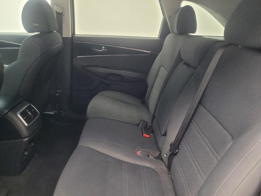 used 2020 Kia Sorento car, priced at $14,195