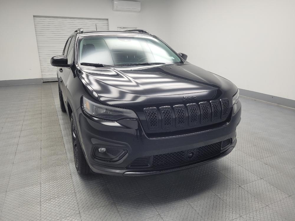 used 2023 Jeep Cherokee car, priced at $25,895
