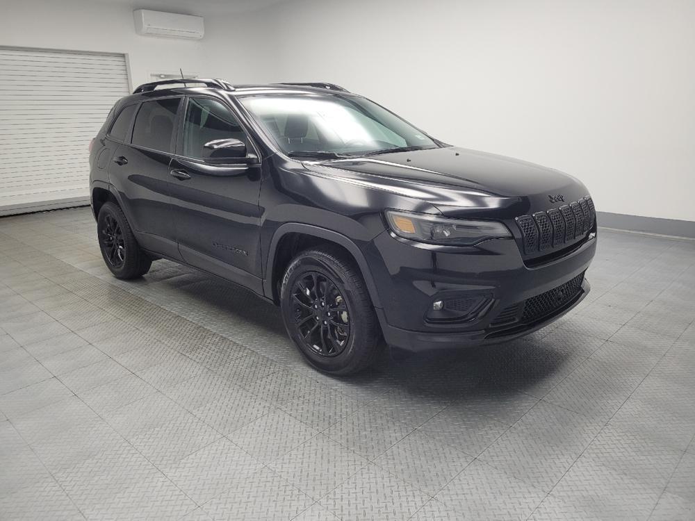 used 2023 Jeep Cherokee car, priced at $25,895