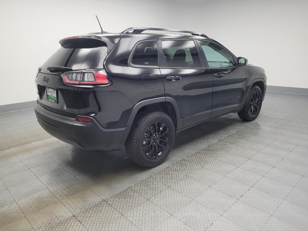 used 2023 Jeep Cherokee car, priced at $25,895