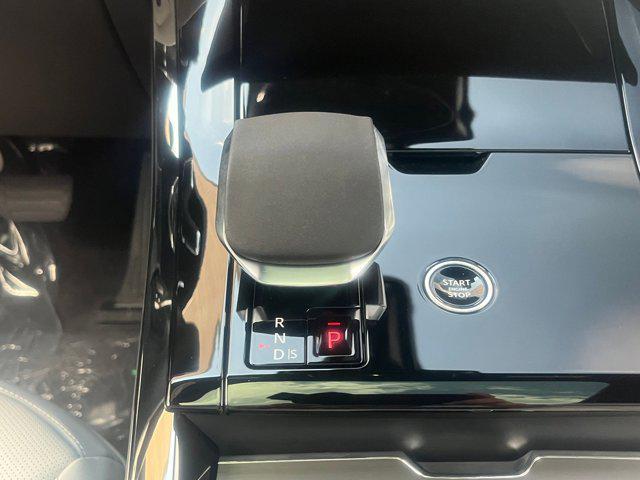 new 2025 Land Rover Range Rover Sport car, priced at $94,612