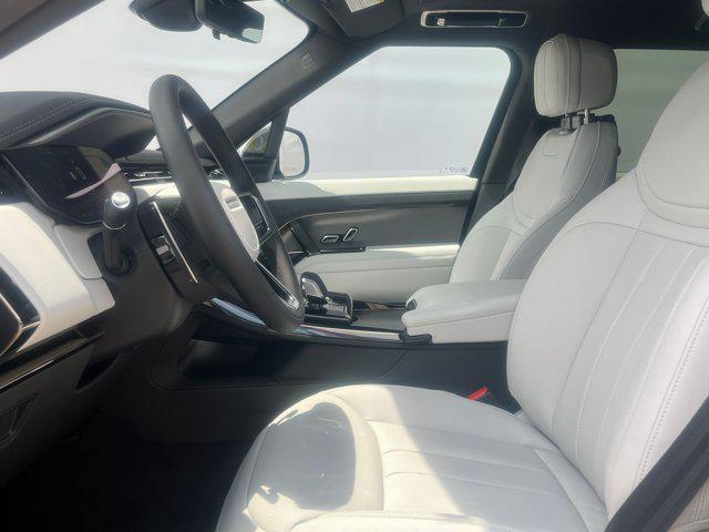 new 2025 Land Rover Range Rover Sport car, priced at $94,612
