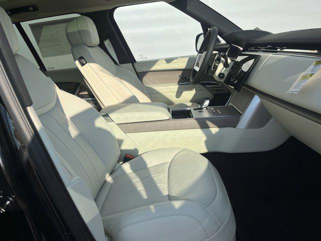 new 2025 Land Rover Range Rover car, priced at $142,922