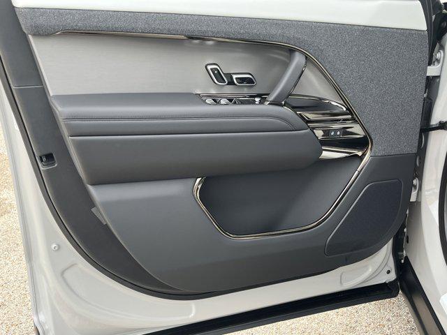new 2025 Land Rover Range Rover Sport car, priced at $100,425