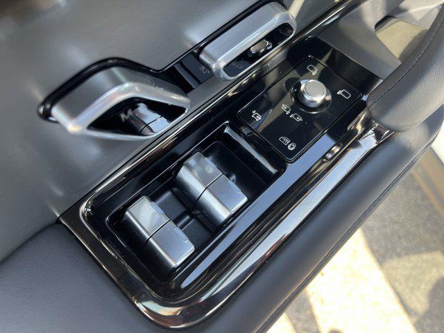 new 2025 Land Rover Range Rover Sport car, priced at $101,130
