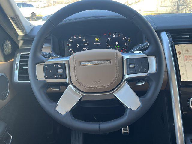 new 2025 Land Rover Discovery car, priced at $84,728