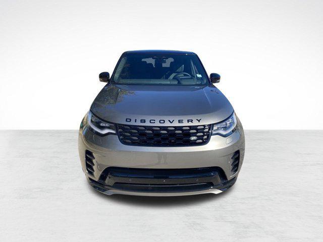 new 2024 Land Rover Discovery car, priced at $82,618