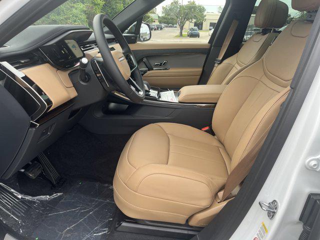 new 2025 Land Rover Range Rover Sport car, priced at $93,370