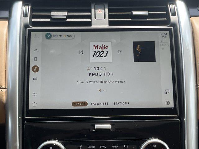 new 2025 Land Rover Discovery car, priced at $84,828