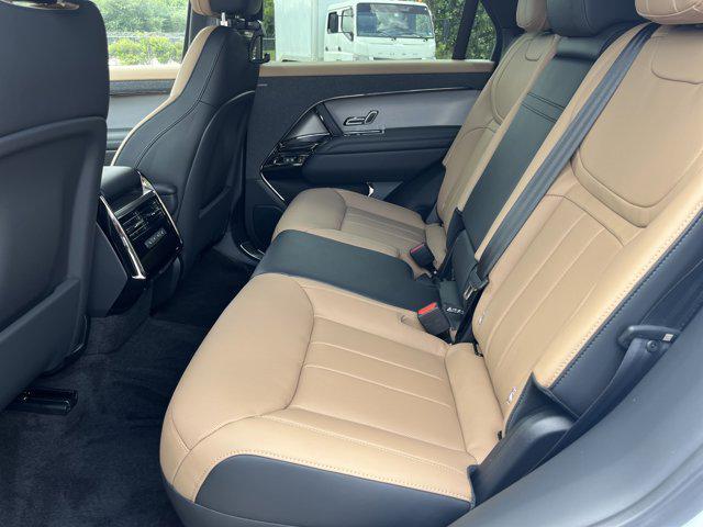 new 2025 Land Rover Range Rover Sport car, priced at $98,370