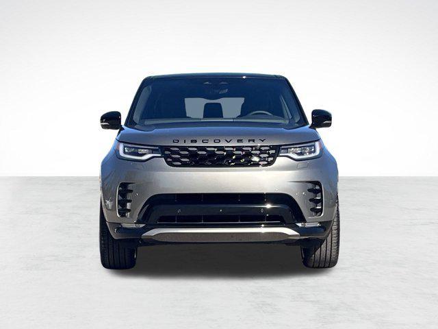 new 2025 Land Rover Discovery car, priced at $72,778