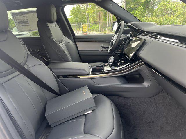 new 2025 Land Rover Range Rover Sport car, priced at $115,665