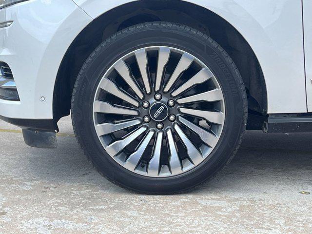 used 2019 Lincoln Navigator car, priced at $26,999