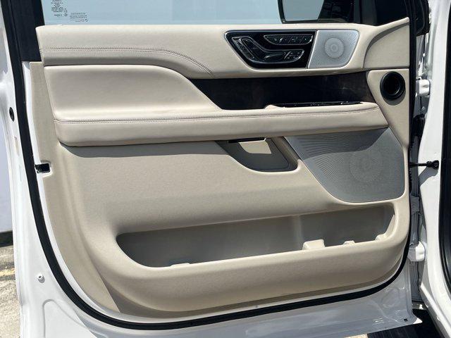 used 2019 Lincoln Navigator car, priced at $26,999