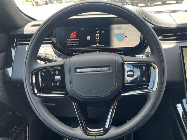 new 2025 Land Rover Range Rover Sport car, priced at $122,025