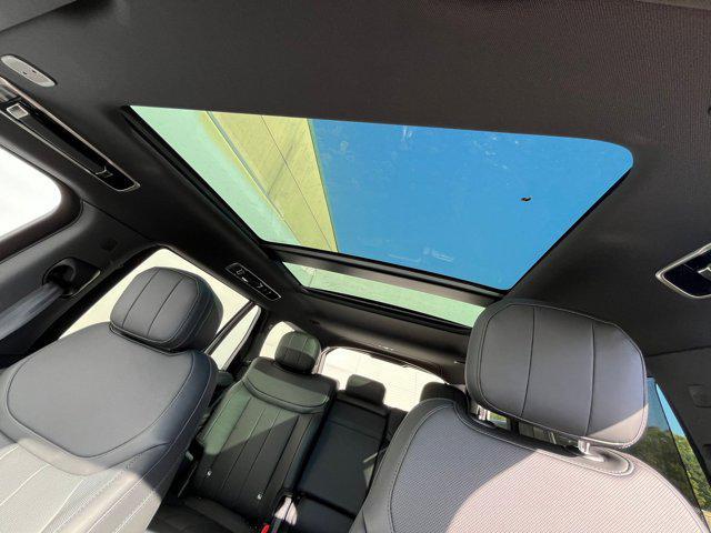 new 2025 Land Rover Range Rover car, priced at $126,531