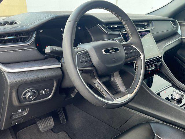 used 2024 Jeep Grand Cherokee car, priced at $26,998