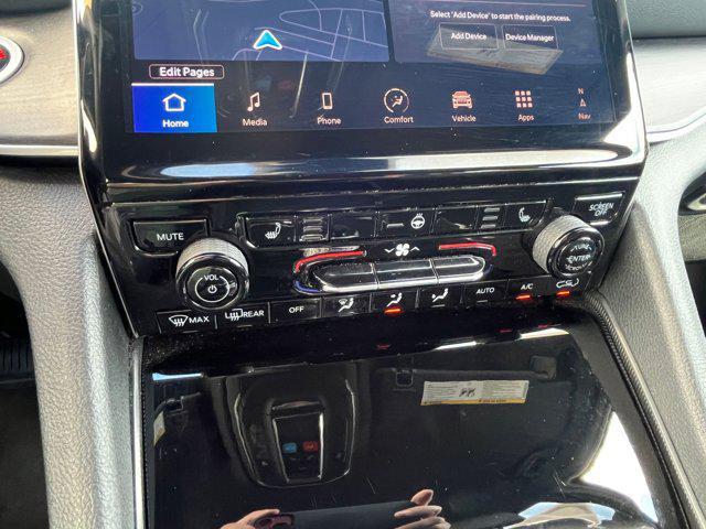 used 2024 Jeep Grand Cherokee car, priced at $26,998