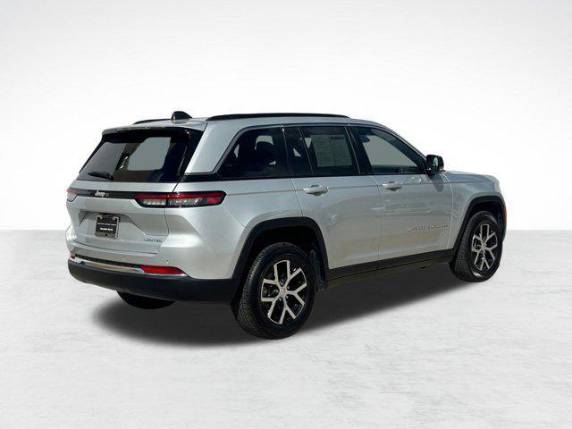 used 2024 Jeep Grand Cherokee car, priced at $26,998