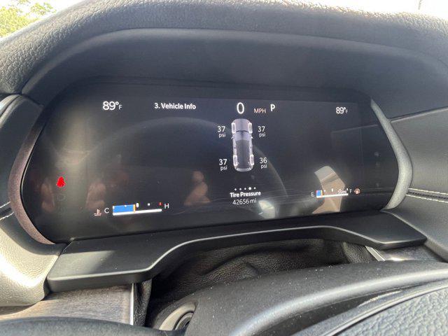 used 2024 Jeep Grand Cherokee car, priced at $26,998