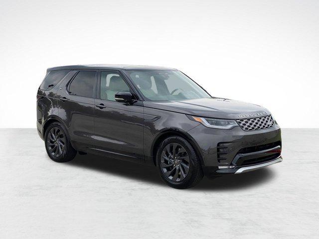 new 2024 Land Rover Discovery car, priced at $86,558