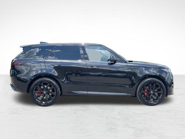 new 2025 Land Rover Range Rover Sport car, priced at $118,525