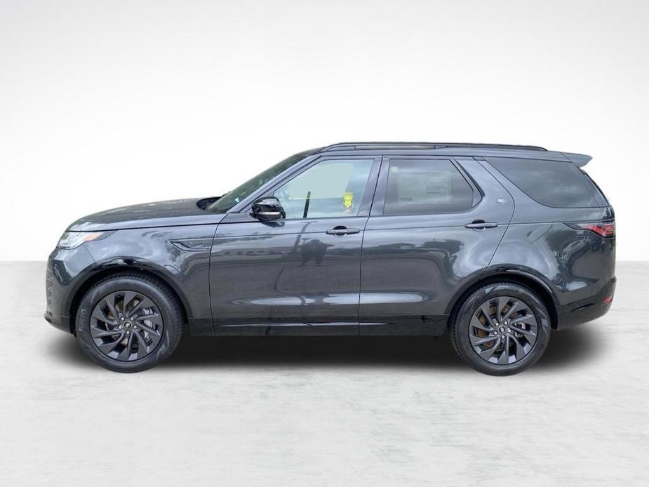 new 2024 Land Rover Discovery car, priced at $75,112