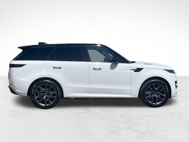 new 2025 Land Rover Range Rover Sport car, priced at $101,330