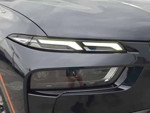new 2026 BMW X7 car, priced at $122,575