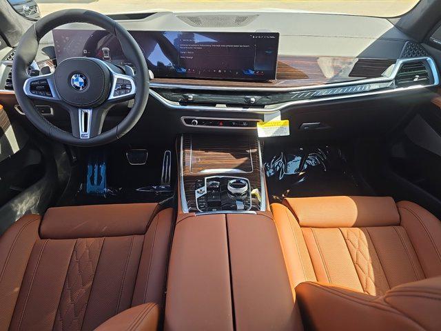 new 2025 BMW X7 car, priced at $117,525