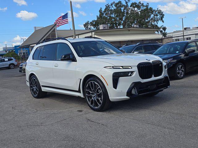 new 2025 BMW X7 car, priced at $117,525