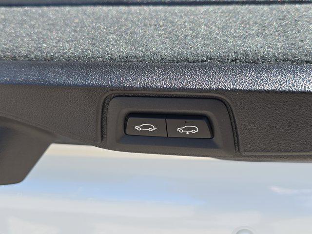 new 2026 BMW X7 car, priced at $97,375