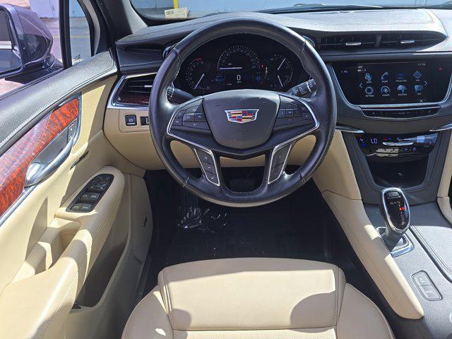 used 2018 Cadillac XT5 car, priced at $21,843