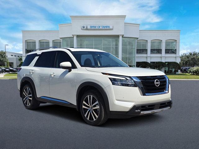 used 2024 Nissan Pathfinder car